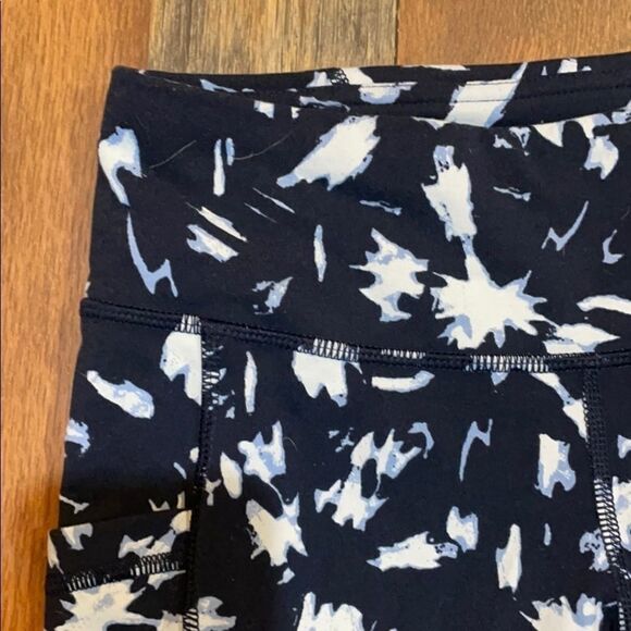 Lucy Capri leggings S (3738) - Picture 2 of 5